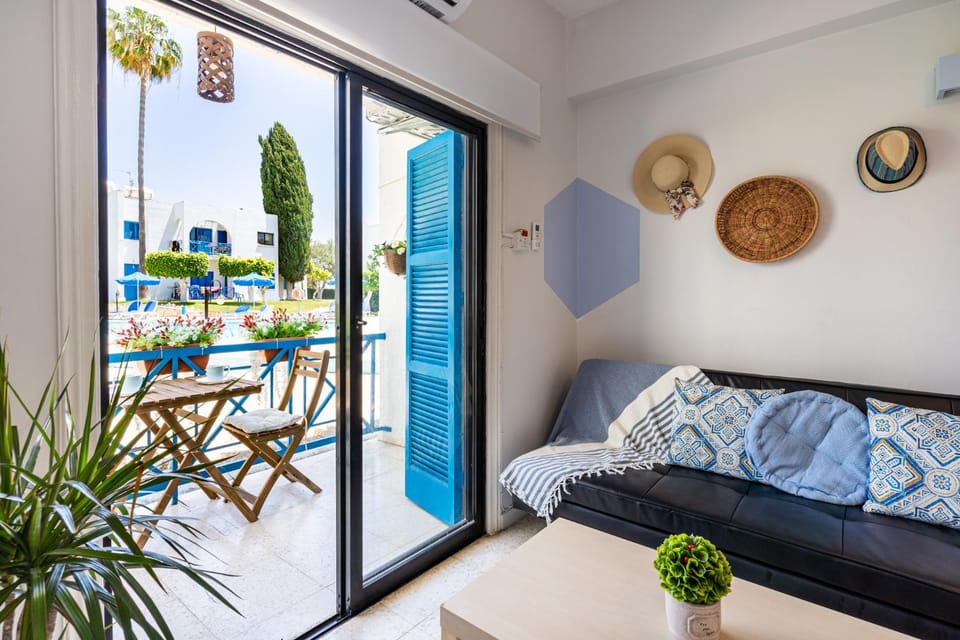 Balcony/Terrace, Living room, Seating area