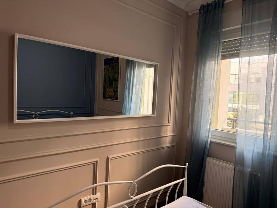 Center Firefly Gardens Apartment parking on request Apartment in Novi Sad