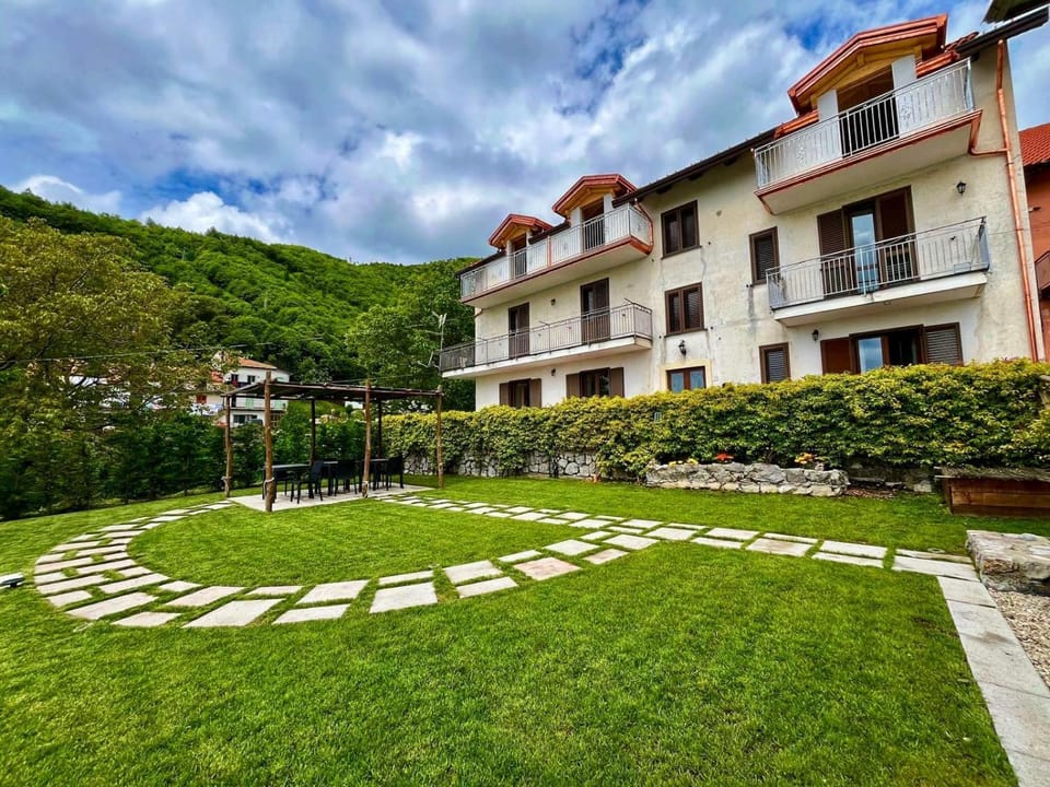 Property building, Garden, Garden view