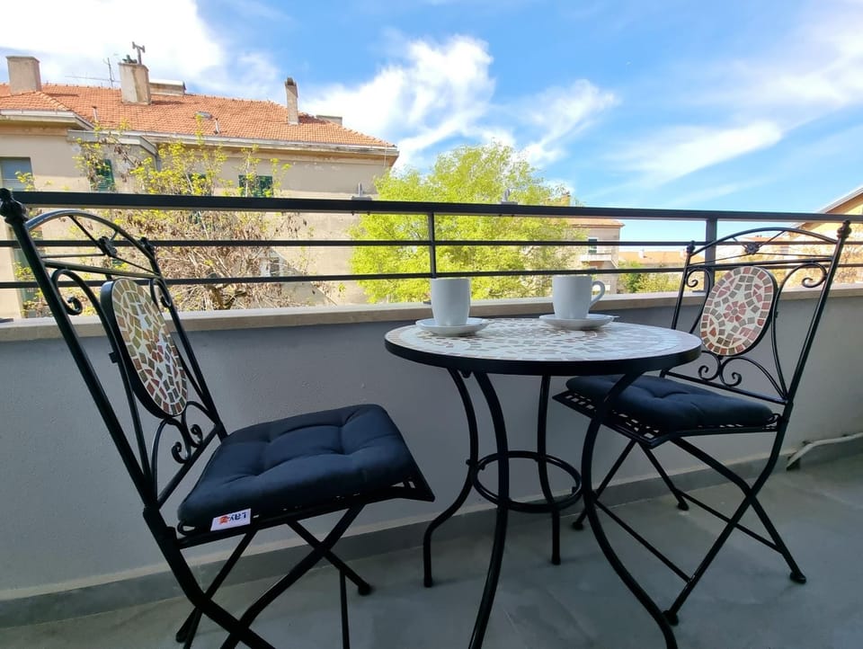 Balcony/Terrace, Balcony/Terrace, City view