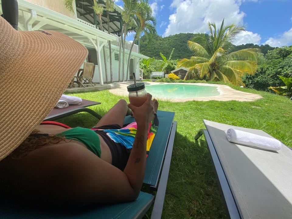 Spring, Day, People, Garden, Garden view, Pool view, Swimming pool, Swimming pool, sunbed