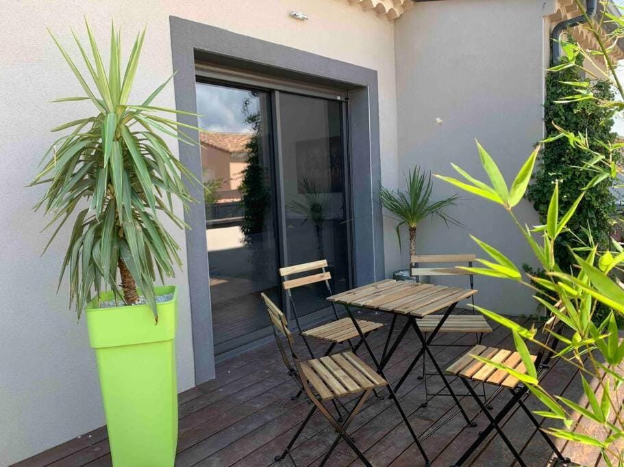 Patio, Balcony/Terrace