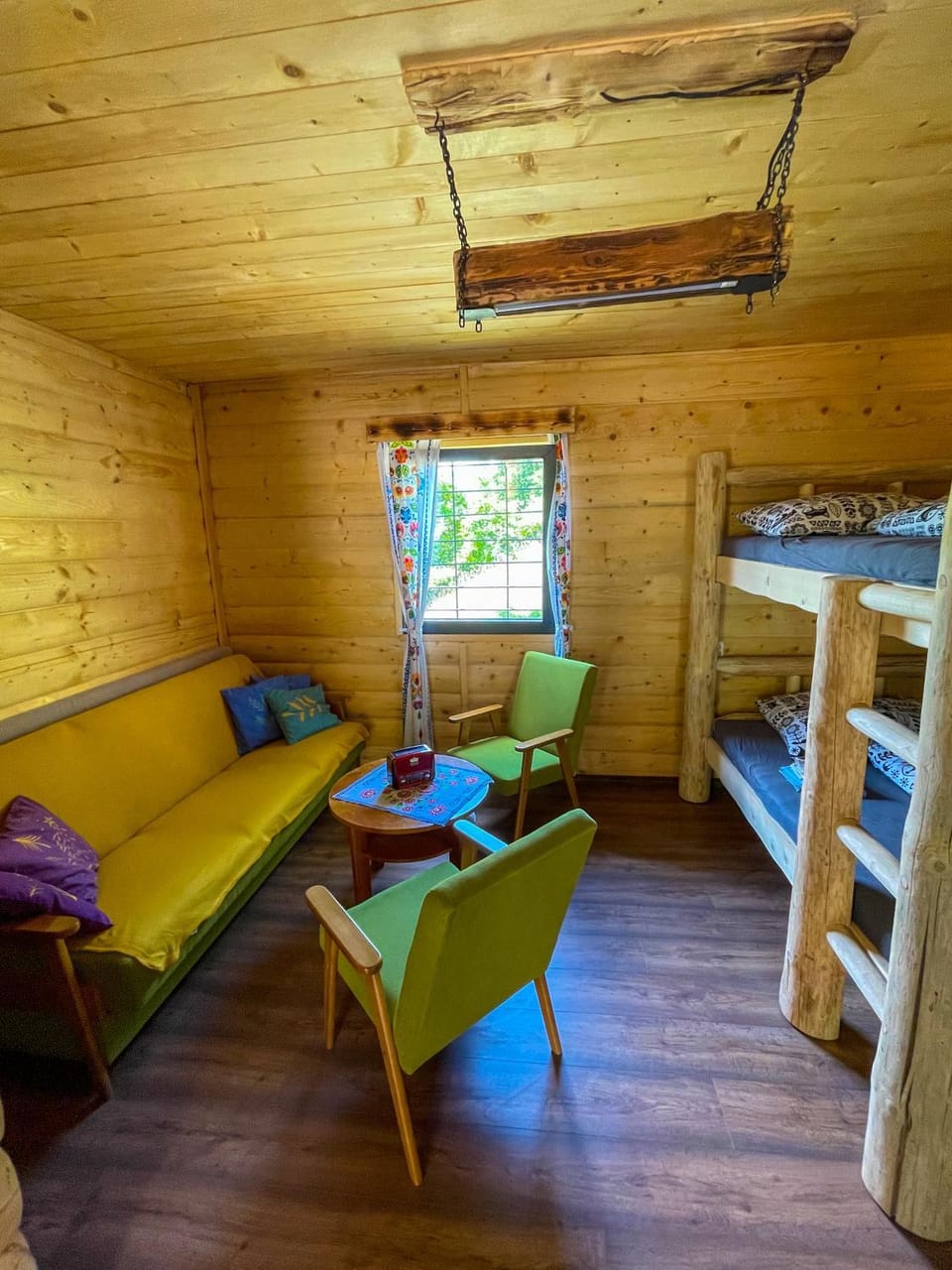 Living room, Seating area, Bedroom, bunk bed