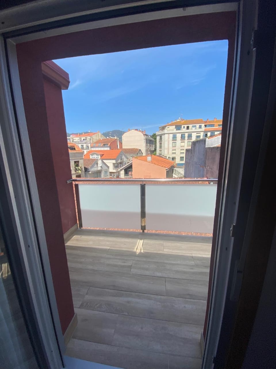Property building, Day, Natural landscape, View (from property/room), Balcony/Terrace, City view