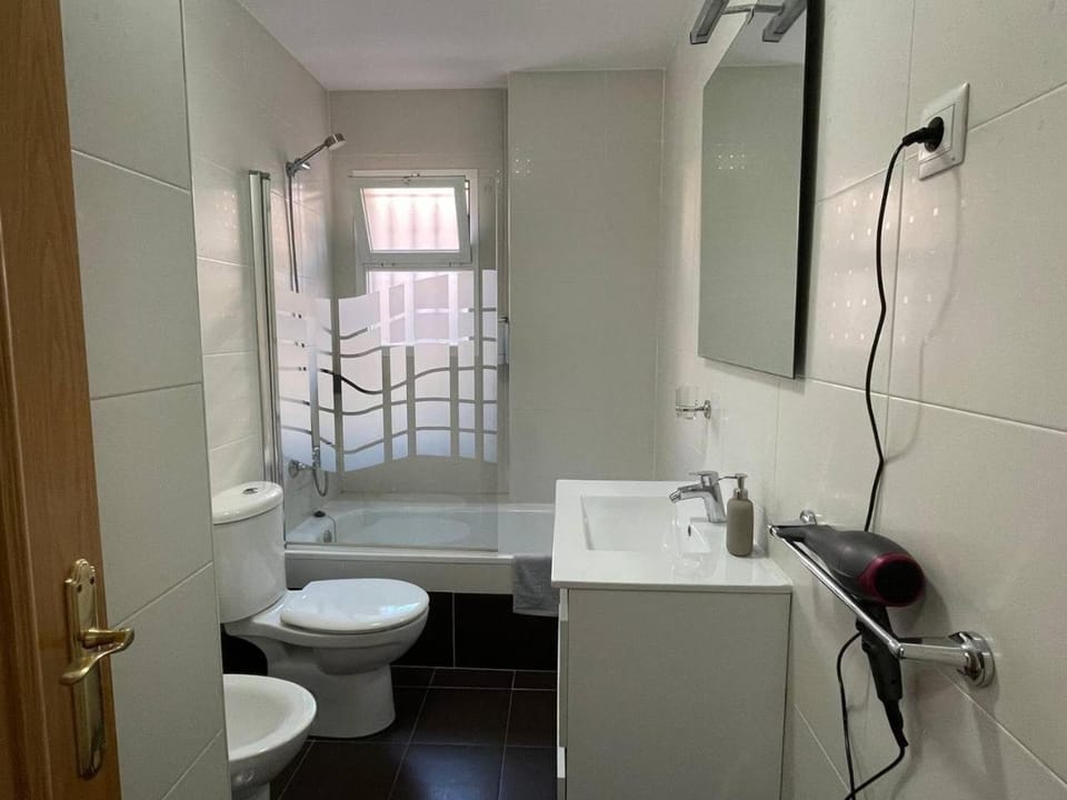 Shower, Bathroom, Bath, heating