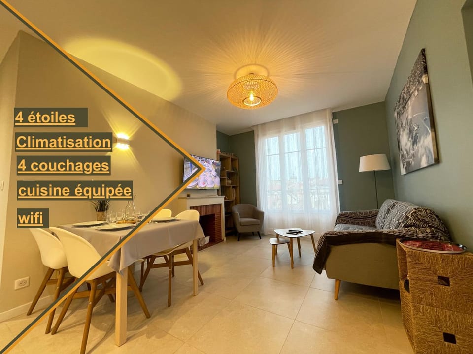 Communal lounge/ TV room, Living room, Dining area, hair dresser