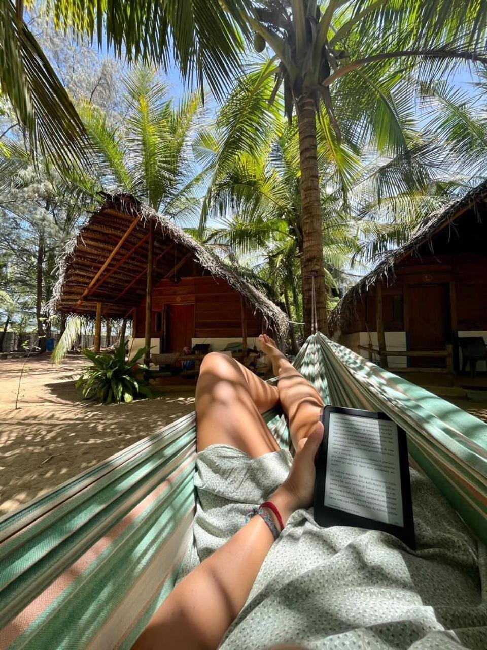 Day, People, Natural landscape, group of guests, sunbed