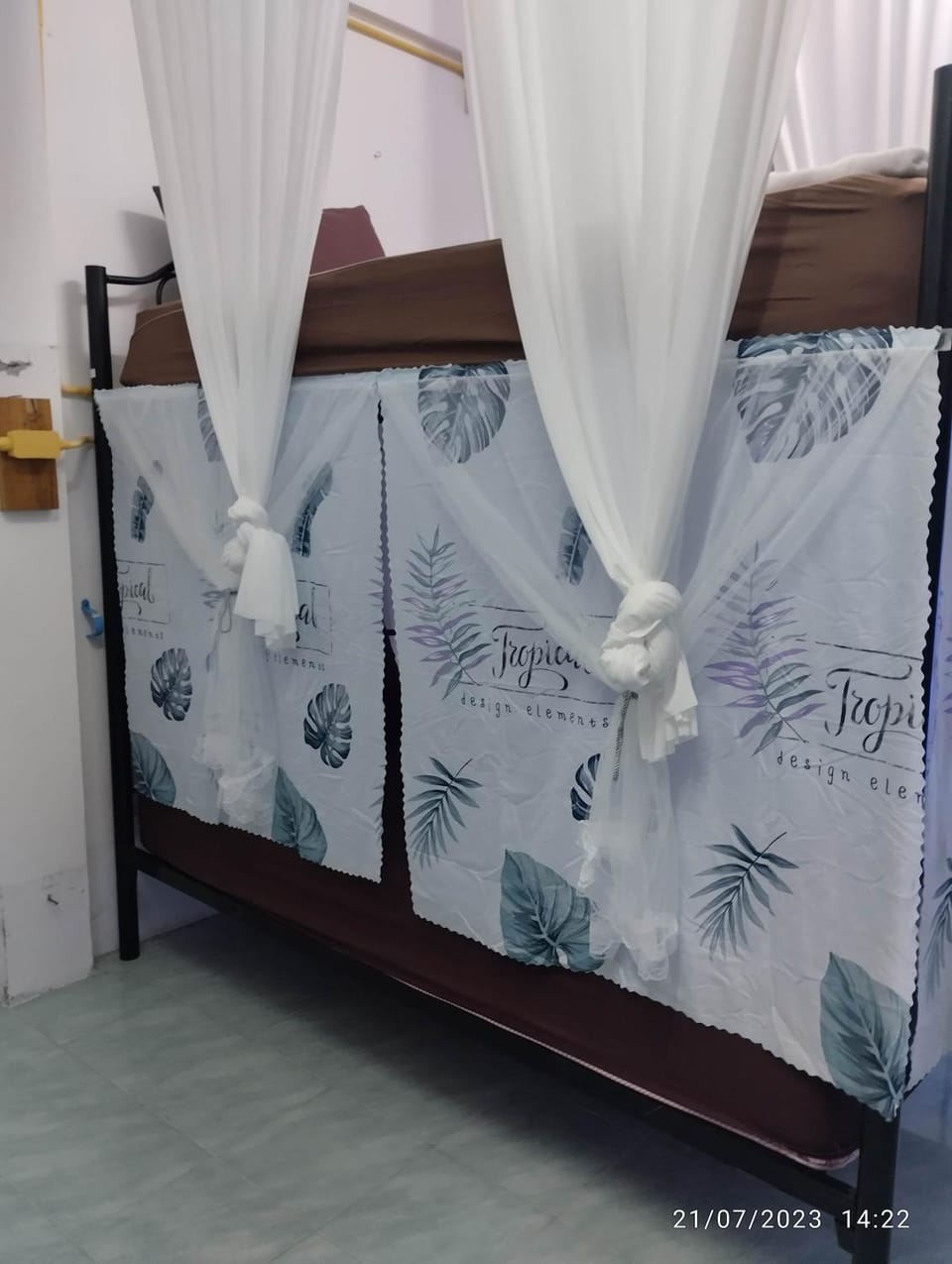 Bed, Photo of the whole room, Bedroom, bunk bed