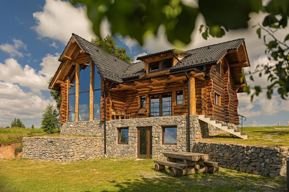 Property building, Natural landscape