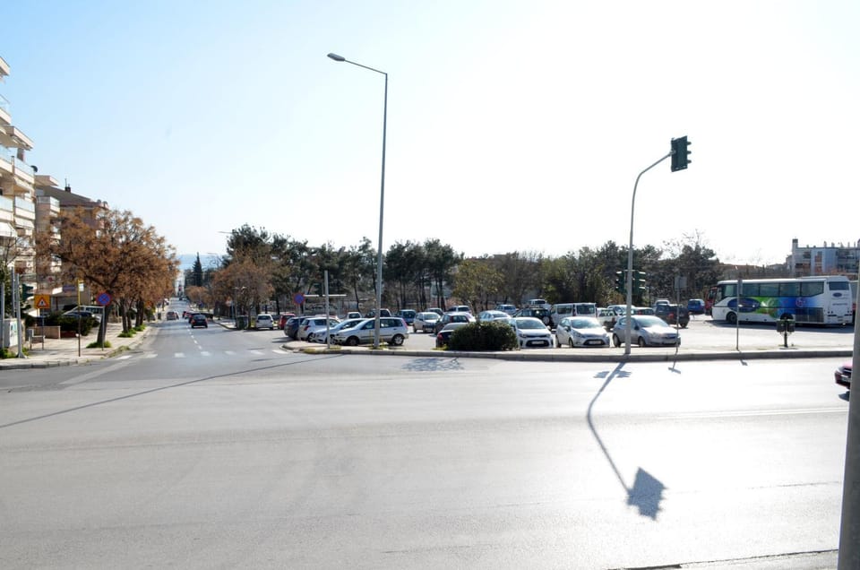 Neighbourhood, Street view, Parking