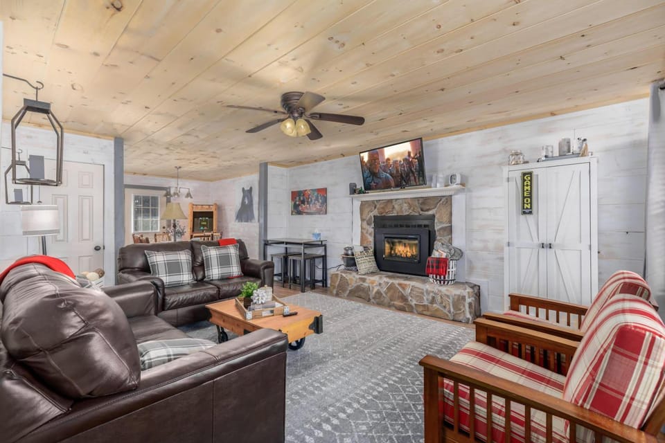 Creekside #3580 House in Cosby
