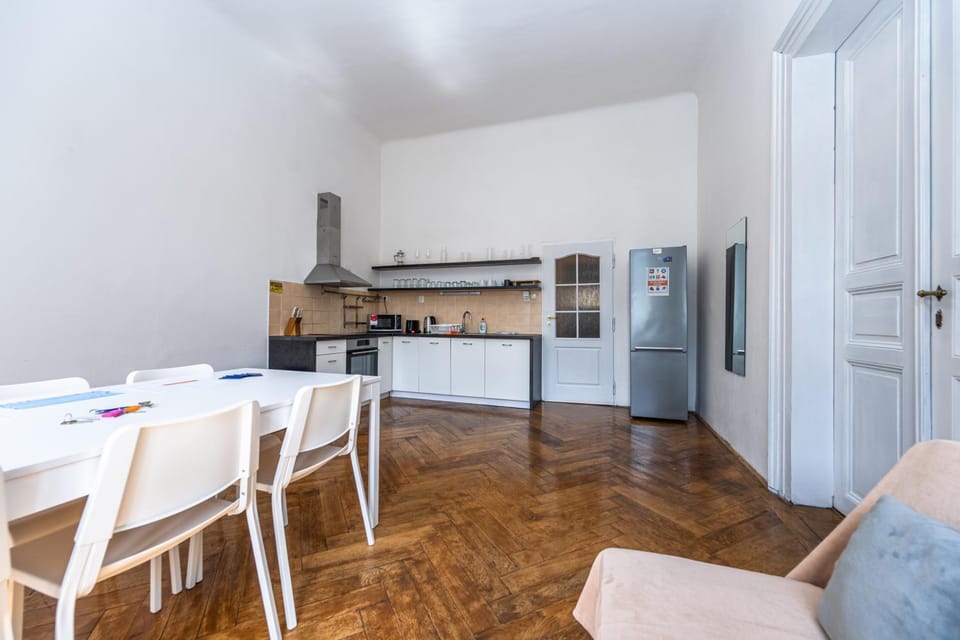 Apartments Safarikova 18 Apartment in Prague