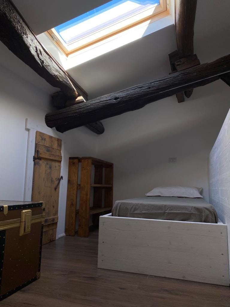 Appartamento Casaliva a Cecina Lago di Garda Apartment in Lake Garda
