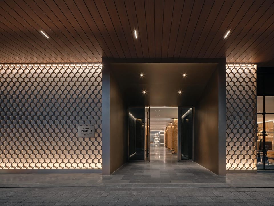 Facade/entrance