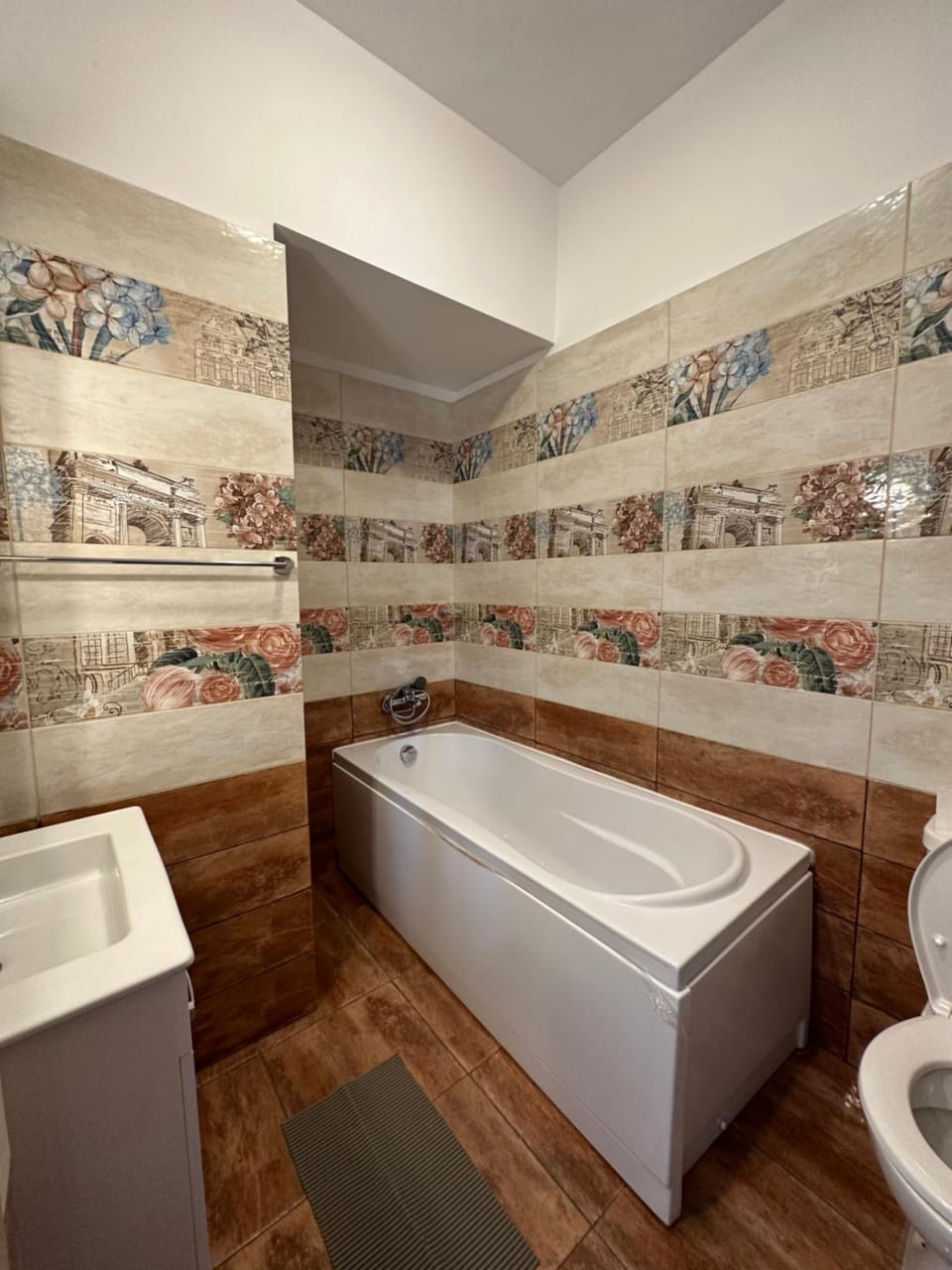 Toilet, Bathroom, Bath