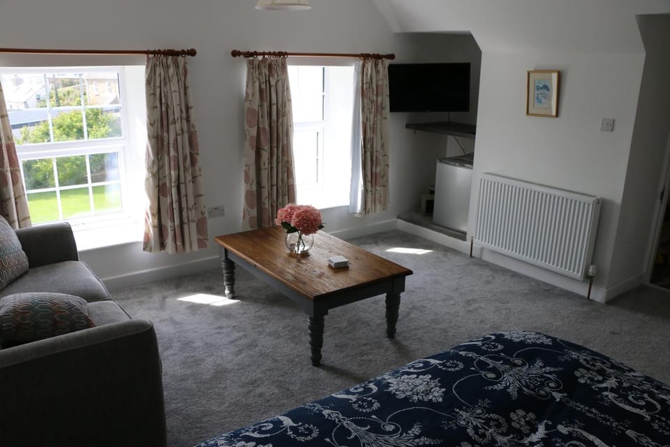 Ty Nant Little Haven Bed and Breakfast in Wales