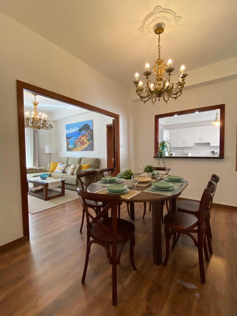 Living room, Dining area, kitchen