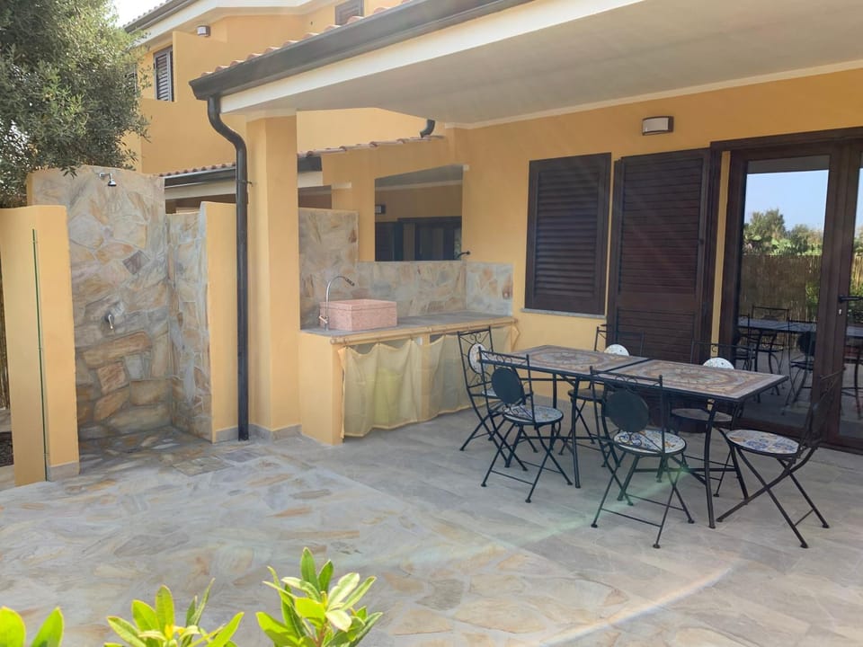 Balcony/Terrace, Balcony/Terrace