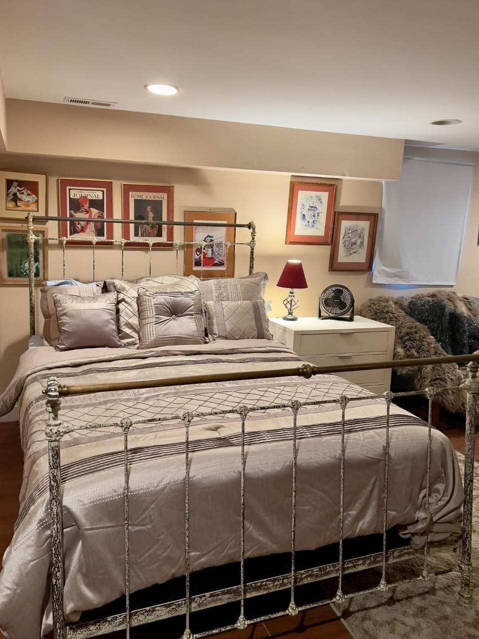 Bed, Bedroom