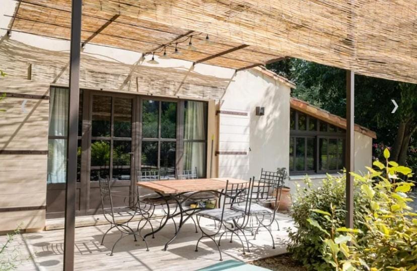 Gite du Mas de la Finière ,avec SPA intérieur House in Provence-Alpes-Côte d'Azur