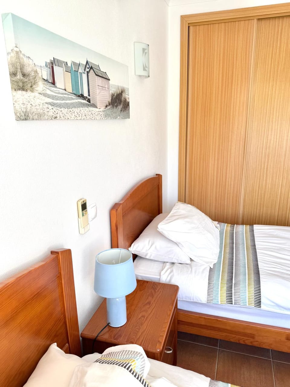 Bed, Photo of the whole room, Bedroom, towels, wardrobe