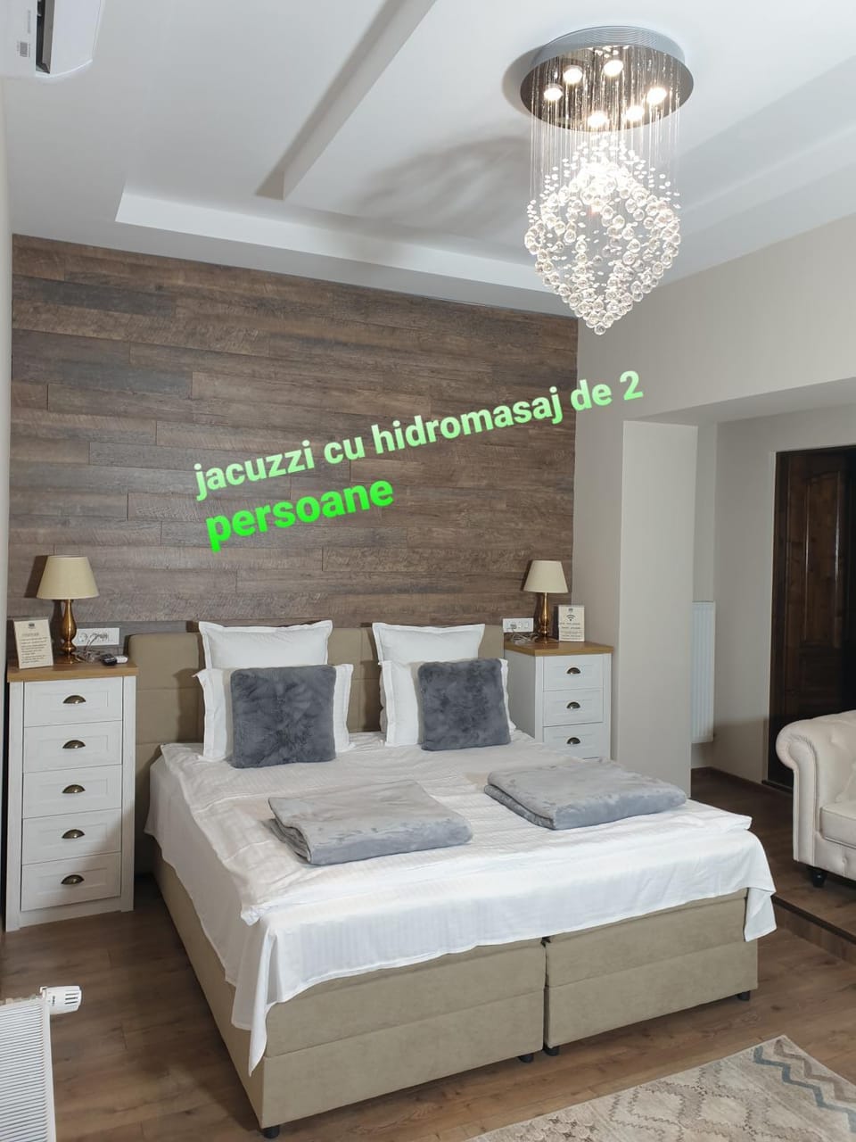 ELEGANT ROOMS - ULTRACENTRAL - jacuzzi cu hidromasaj Apartment in Hungary