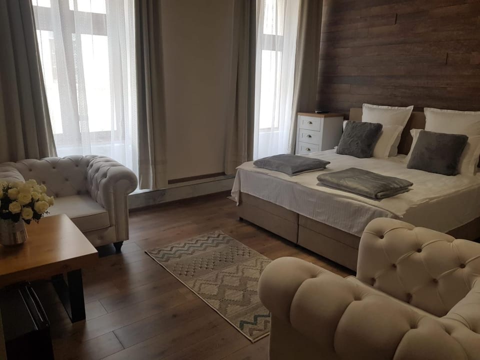 ELEGANT ROOMS - ULTRACENTRAL - jacuzzi cu hidromasaj Apartment in Hungary
