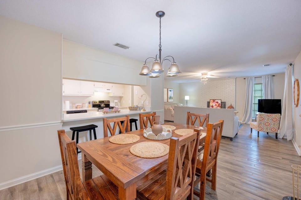 Historic Downtown Hideaway House in Statesboro
