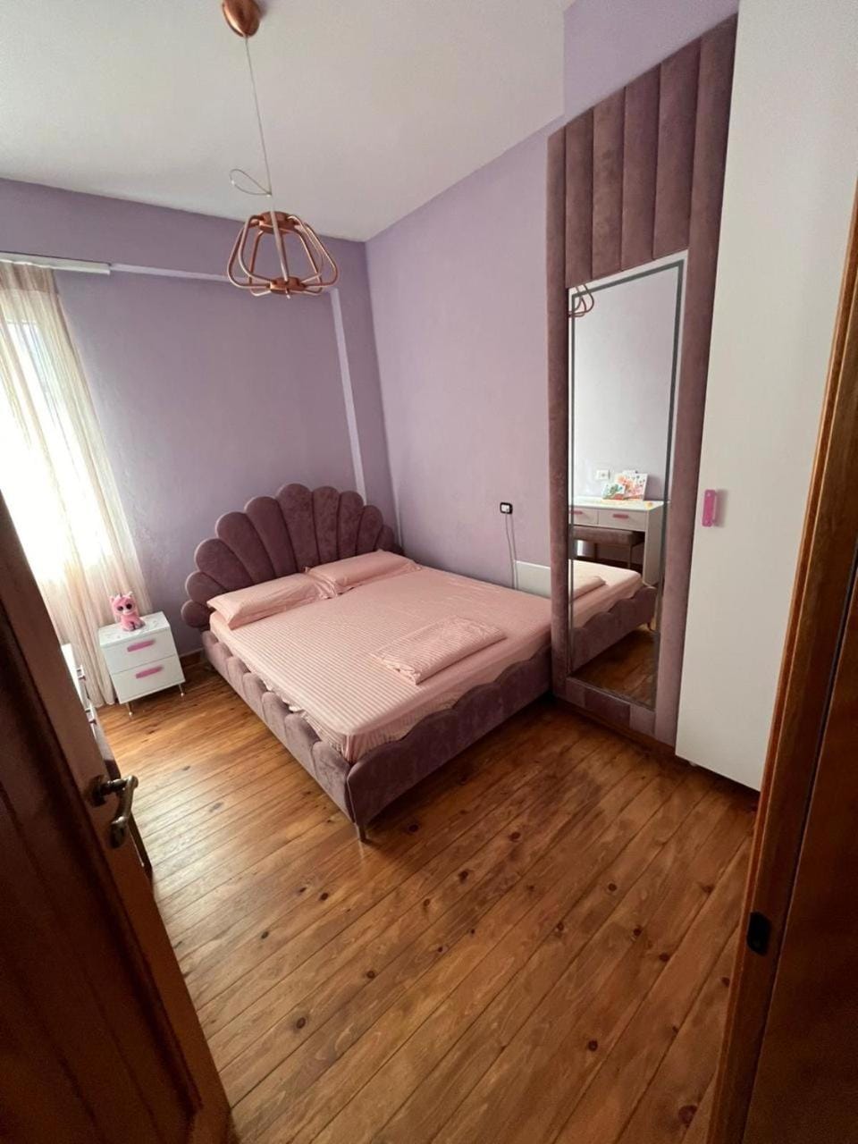 Living room, Photo of the whole room, Seating area, Bedroom