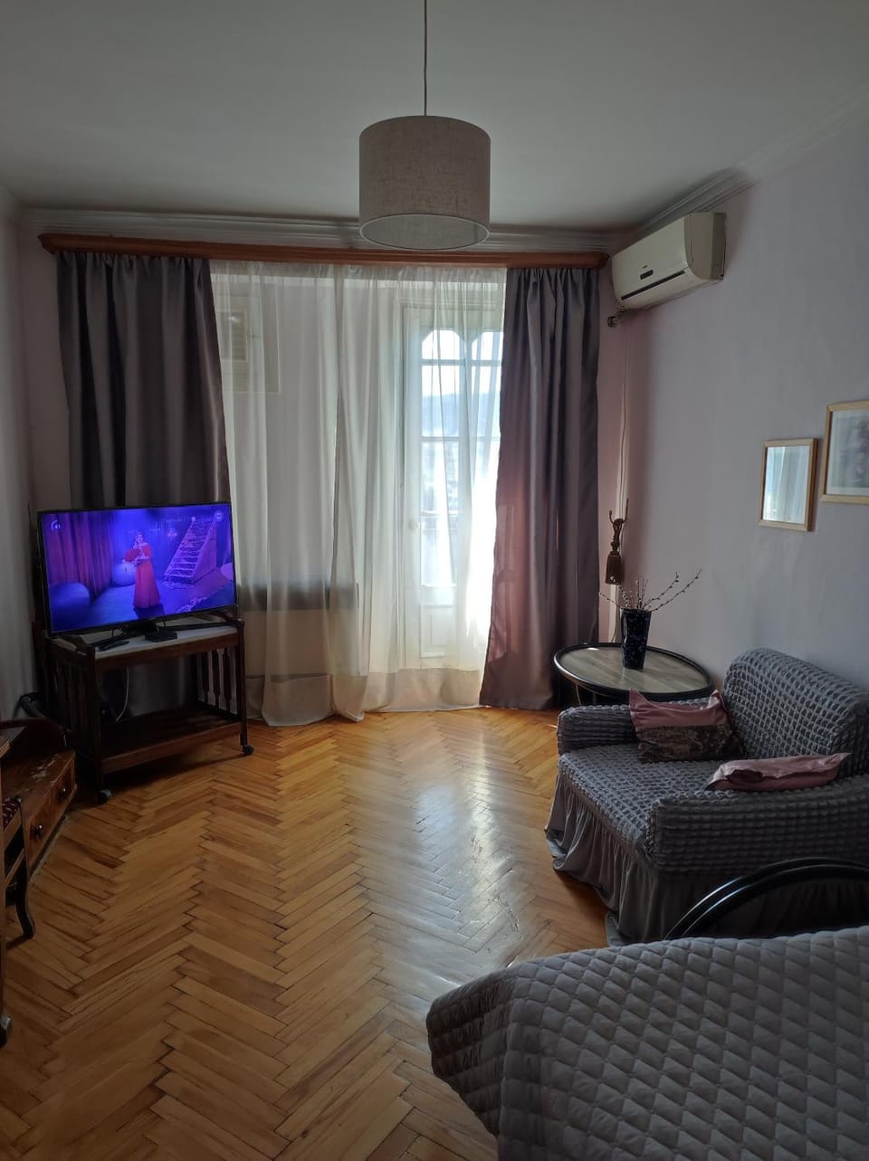 Gribok Apartment in Tbilisi, Georgia