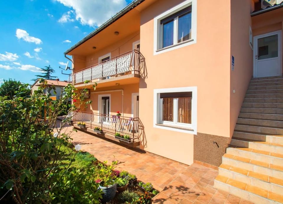 Property building, Garden