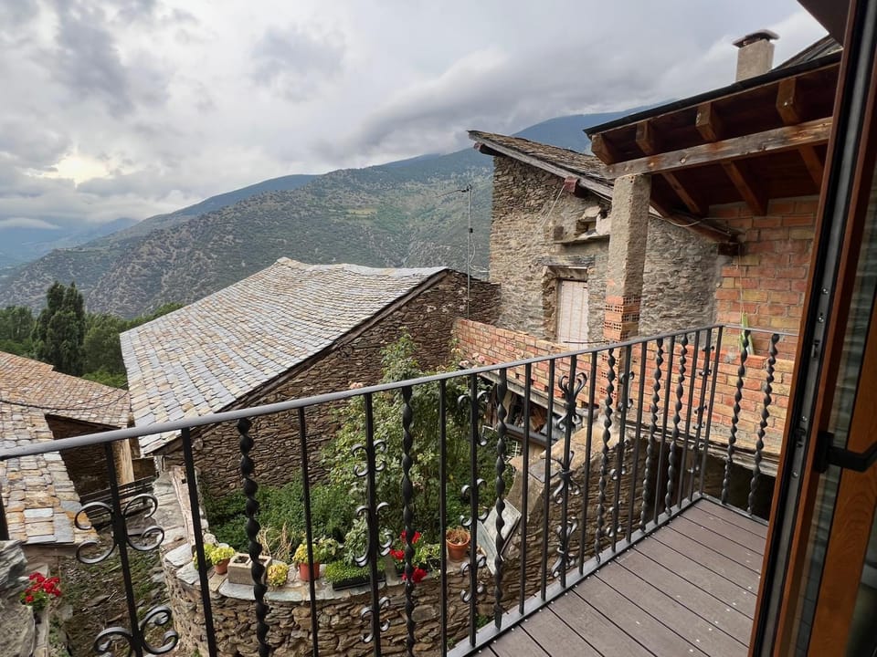 Spring, Natural landscape, View (from property/room), Balcony/Terrace, Mountain view