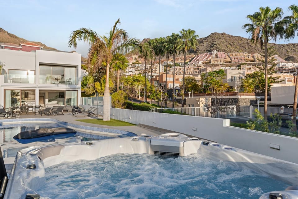 KARAT Villa Esmeralda Villa in Costa Adeje