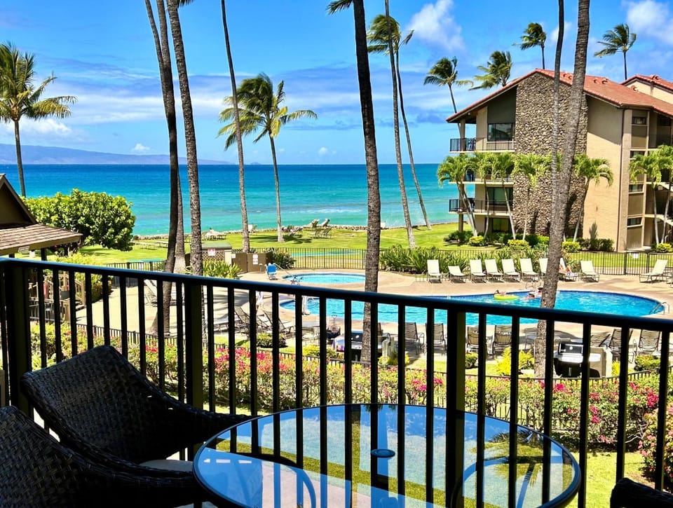 Balcony/Terrace, Garden view, Pool view, Sea view