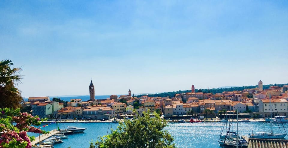 Neighbourhood, Location