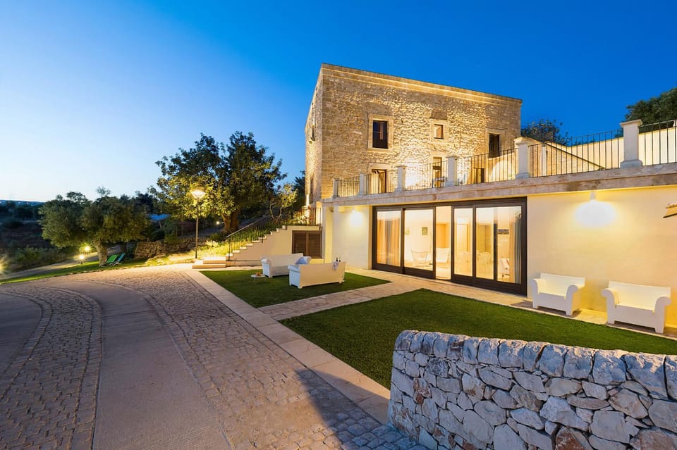 Corte Dorata Villa in Scicli