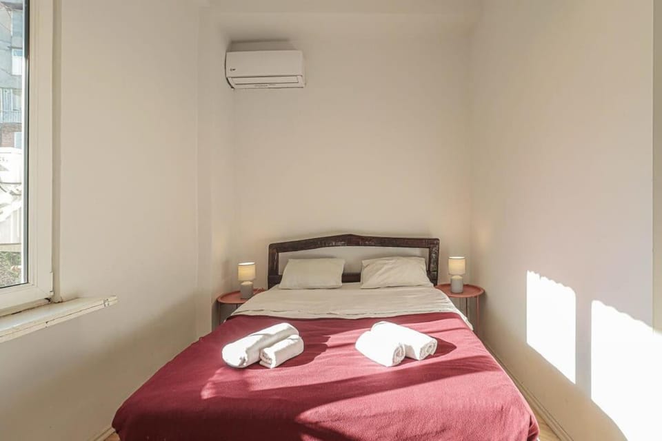 Cozy and Stylish Apt Next to Stamba and Rooms Apartment in Tbilisi, Georgia