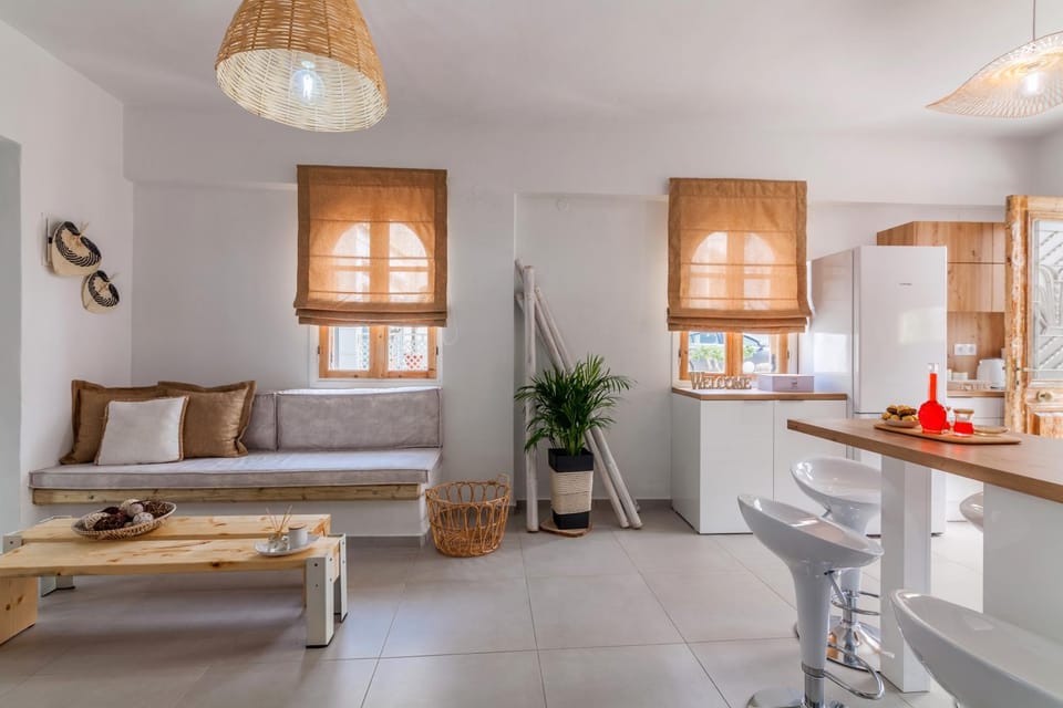 Living room, kitchen