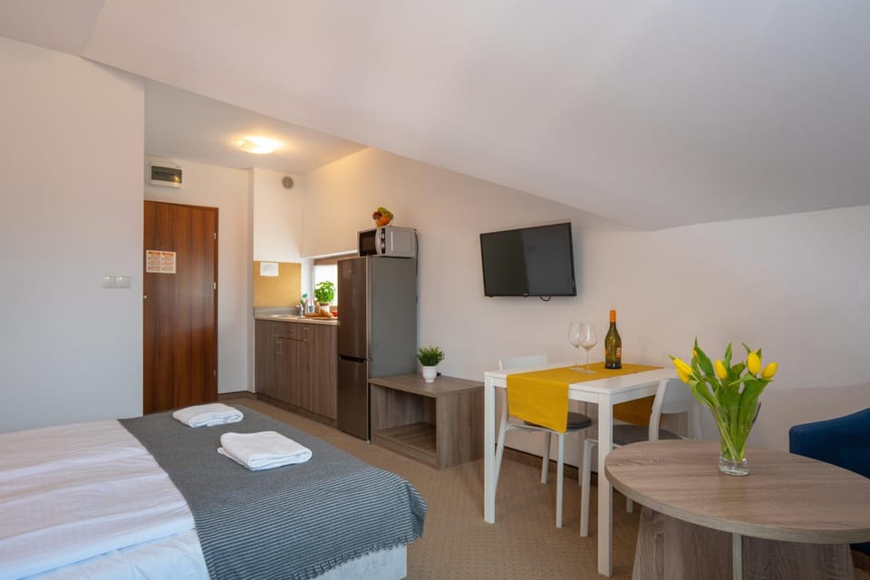 Kitchen or kitchenette, Photo of the whole room