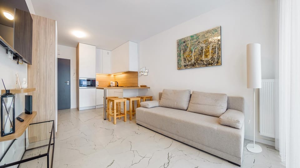 Kitchen or kitchenette, Living room, Seating area, Dining area