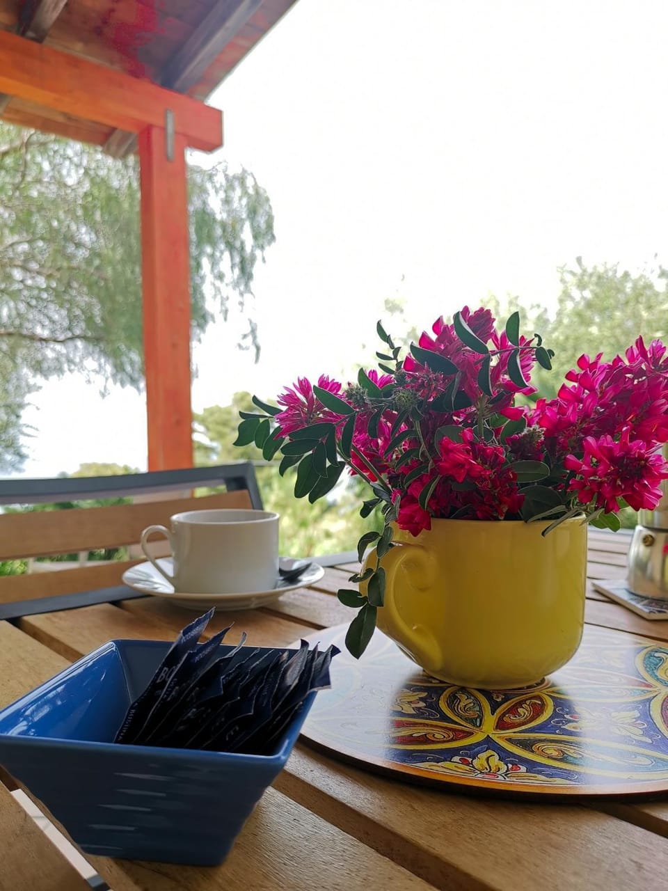 Patio, Food and drinks