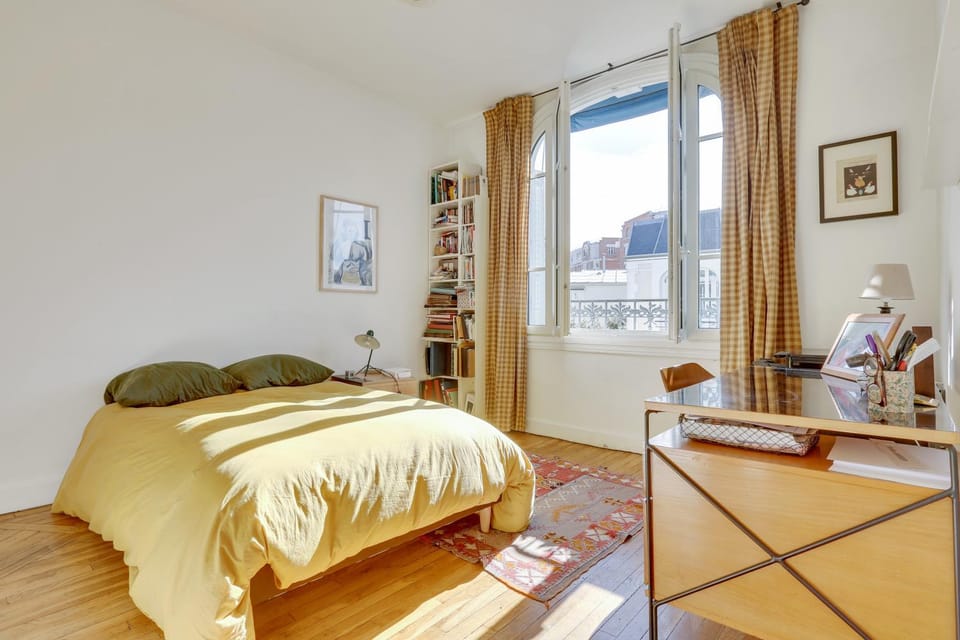 Comfortable house with terrace for 5 people by Wee House in Paris