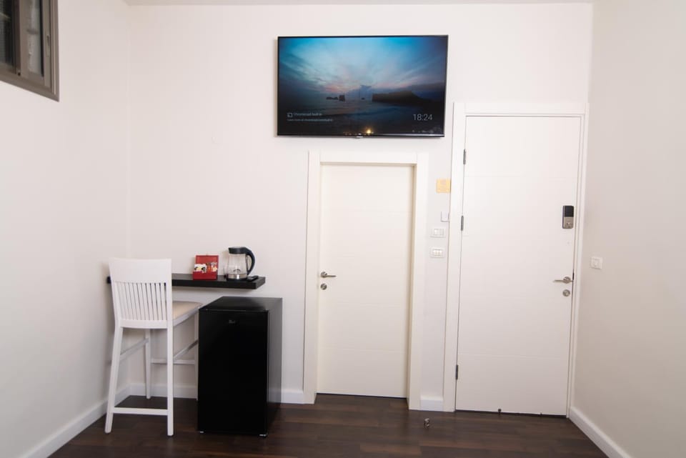 TV and multimedia, Coffee/tea facilities