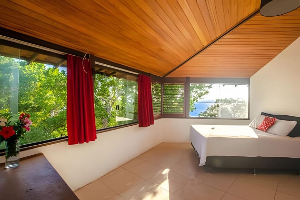Bed, Photo of the whole room, Bedroom, Guests, City view, Sunrise, Sunset