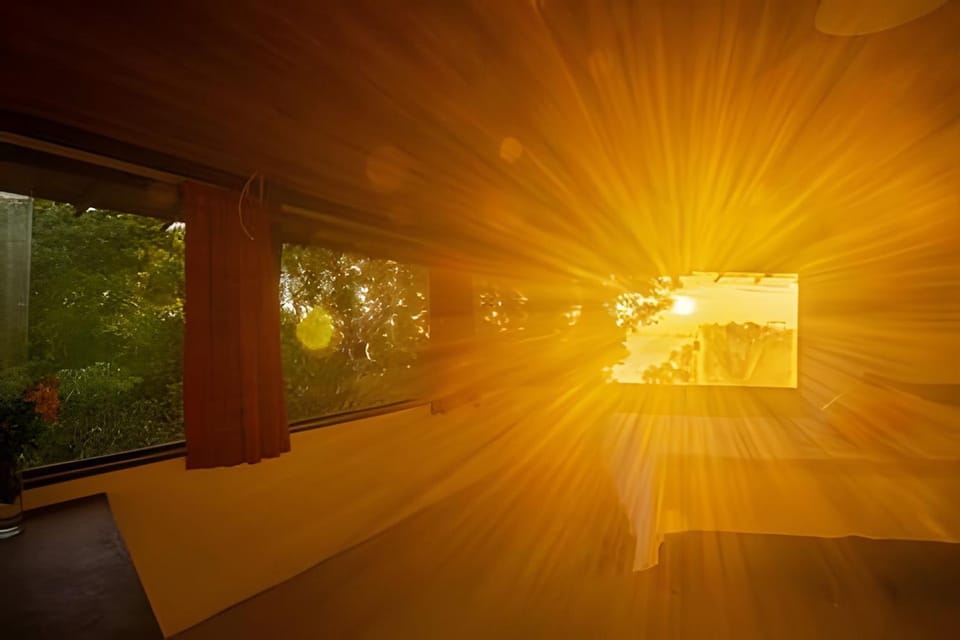 Bed, Photo of the whole room, Bedroom, Guests, City view, Sunrise, Sunset