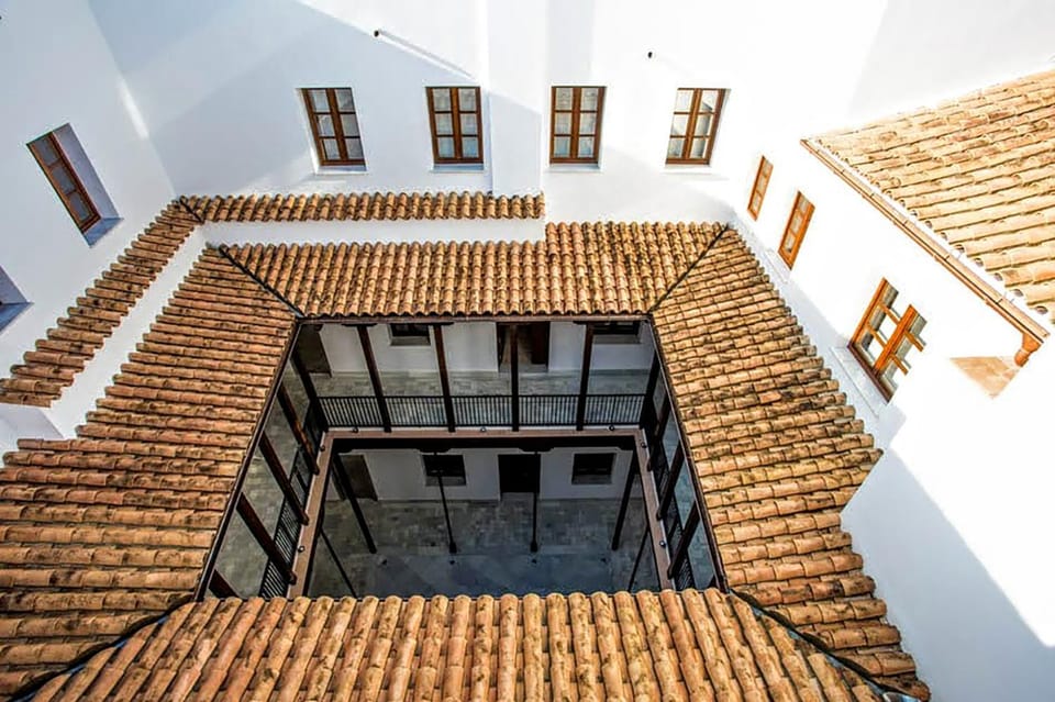 Property building, Internal: Not applicable to any particular room