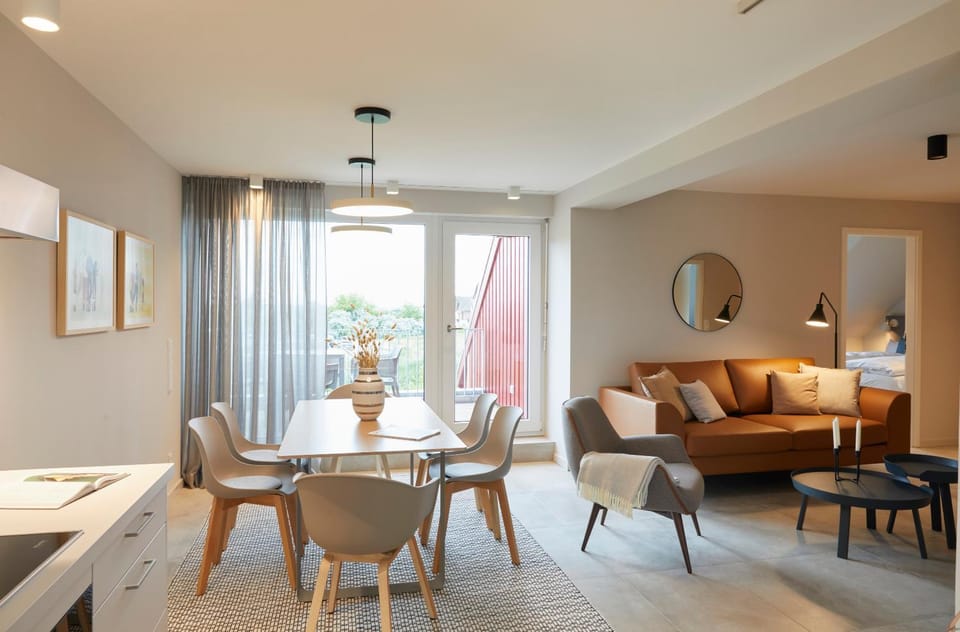 Living room, Seating area, Dining area