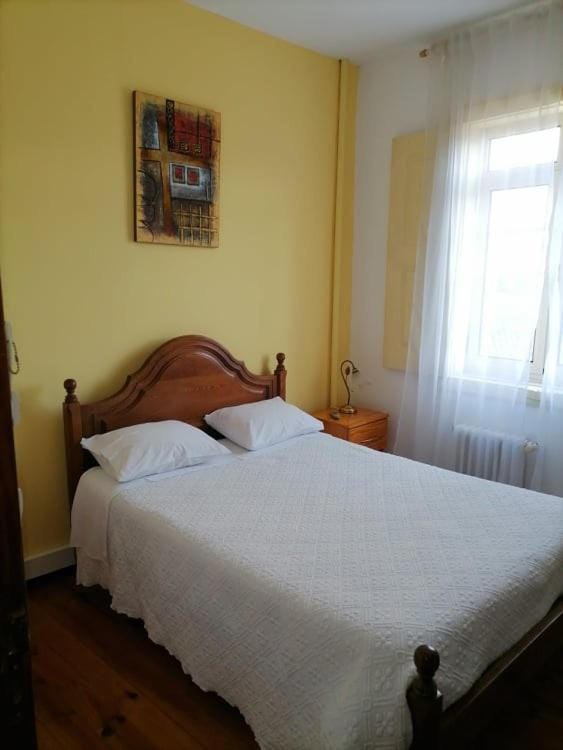 PENSÃO AVENIDA Inn in Coimbra District, Portugal