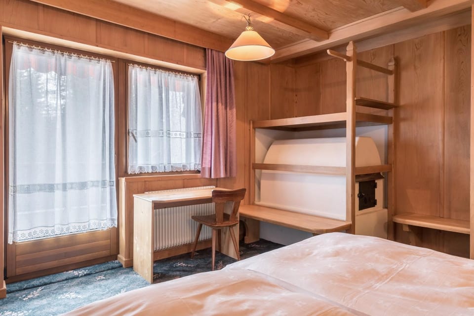 Property building, Living room, Bedroom