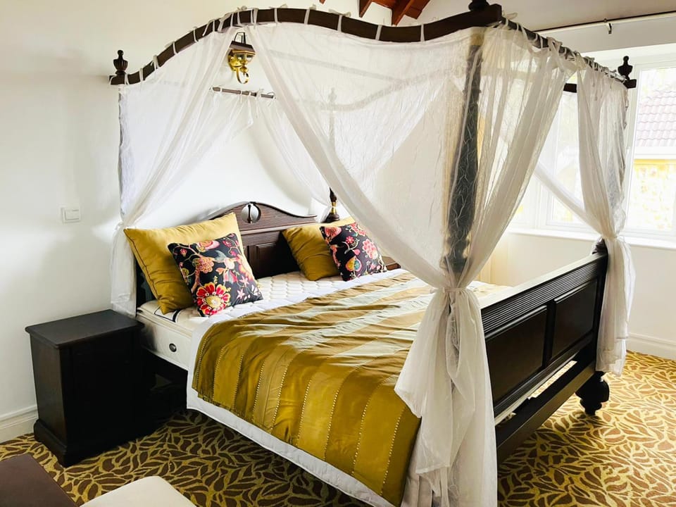 Bed, View (from property/room), Bedroom
